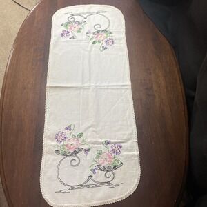 Vintage Embroidered Floral Aged White Table Dresser Old Runner 35" x 12.5"‎
